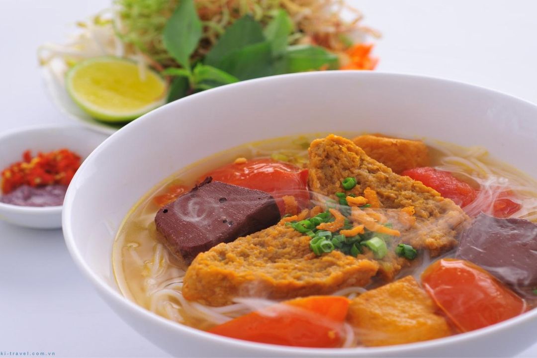 Bun rieu | Saigon Riders