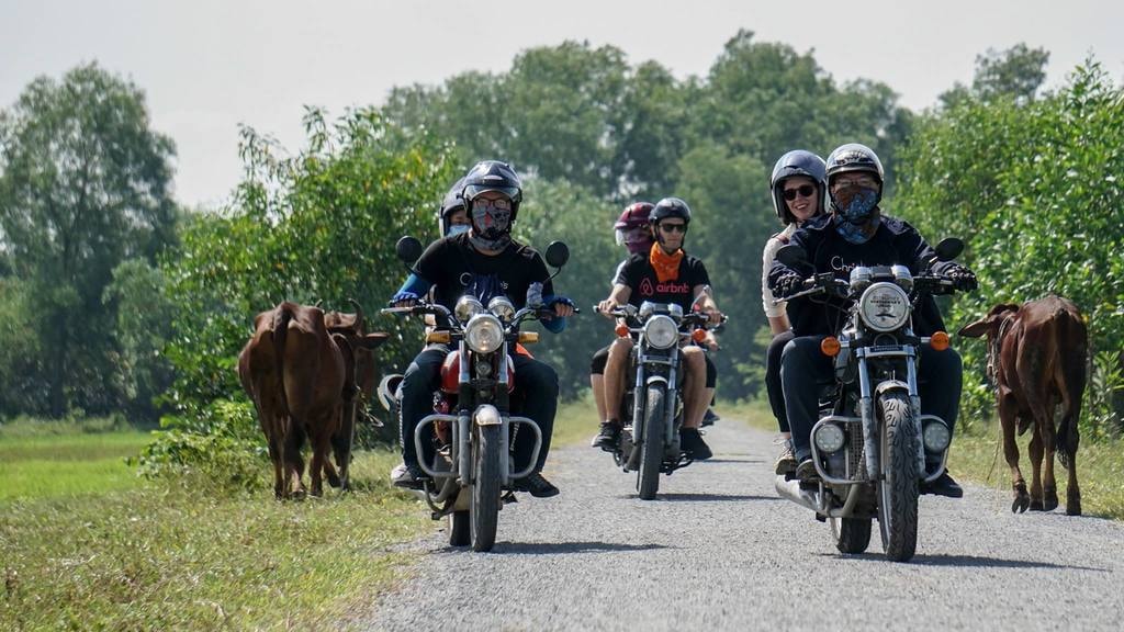 motorcycle tour to Cu Chi Tunnel | Saigon Riders