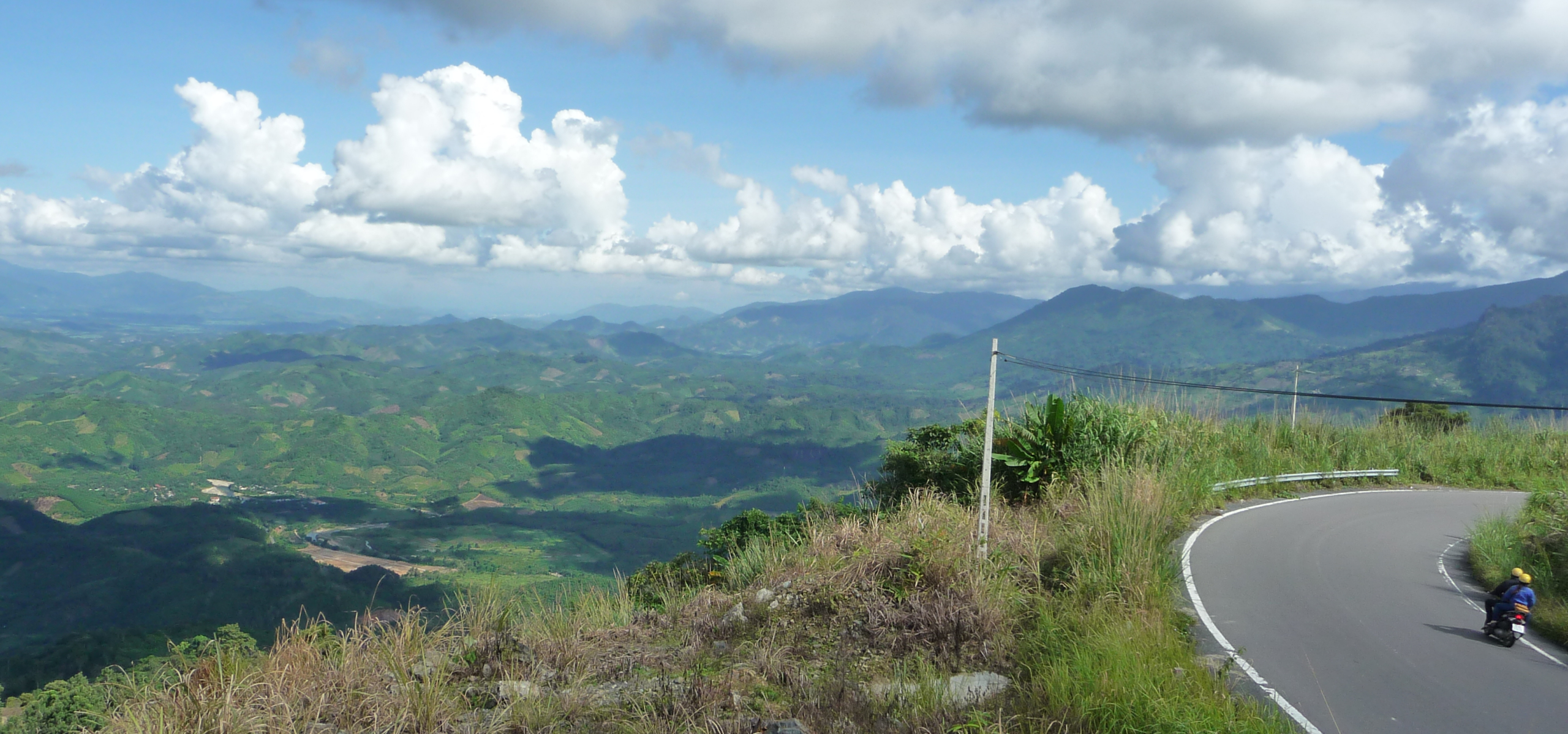 its-not-the-destination-that-offers-great-experience-but-its-on-the-way-you-get-there-saigon-riders