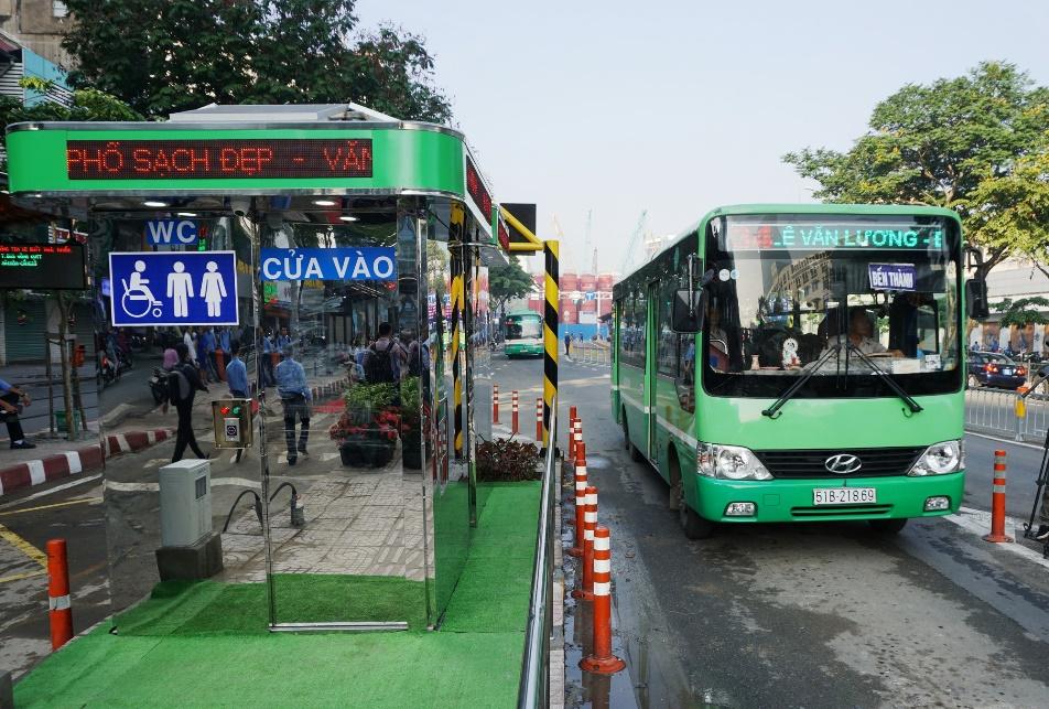 ben-thanh-bus-station-has-been-renovated-saigon-riders