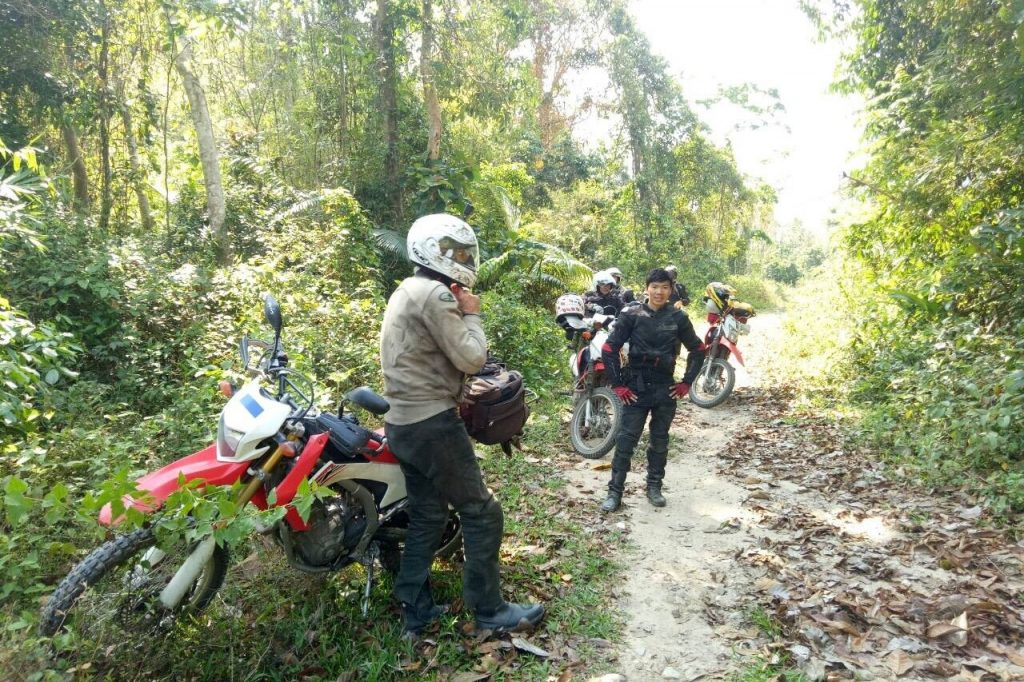 Ho Chi Minh trail adventure by motorbike through jungles