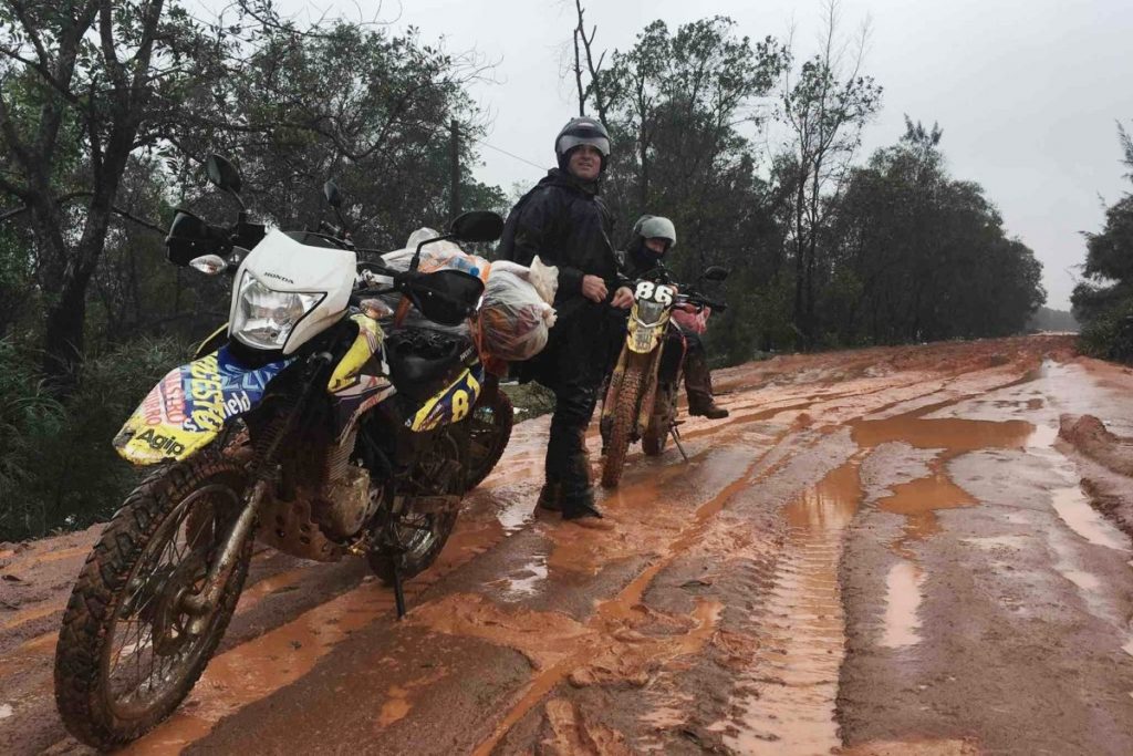 Roads become so muddy when it rains