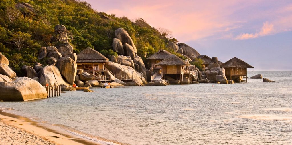 Sunset on Ninh Van Bay, Nha Trang, giving you peaceful feelings and moments